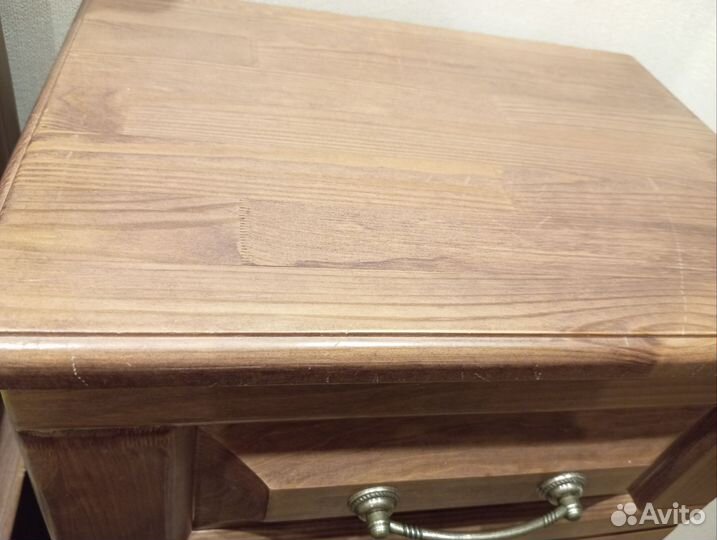 Тумба прикроватная массив