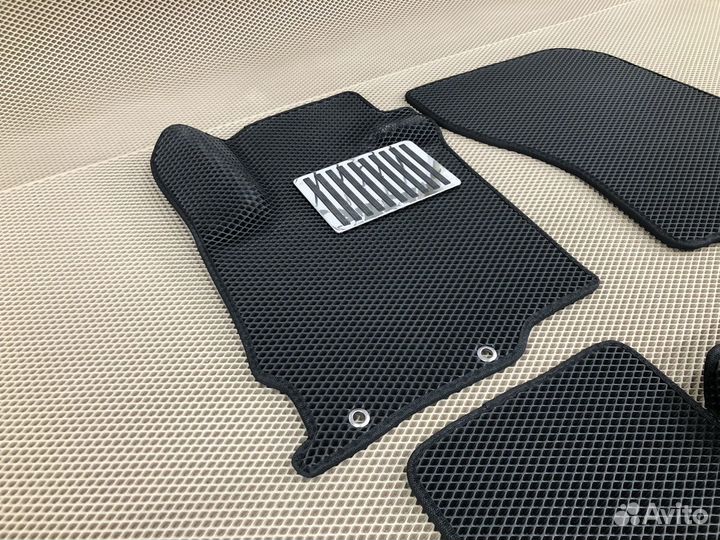 Коврики EVA Mitsubishi Outlander 3 + подпятник