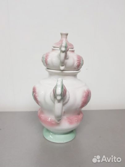 Чайник фарфоровый 