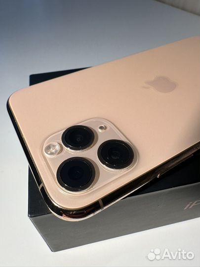 iPhone 11 Pro, 64 ГБ