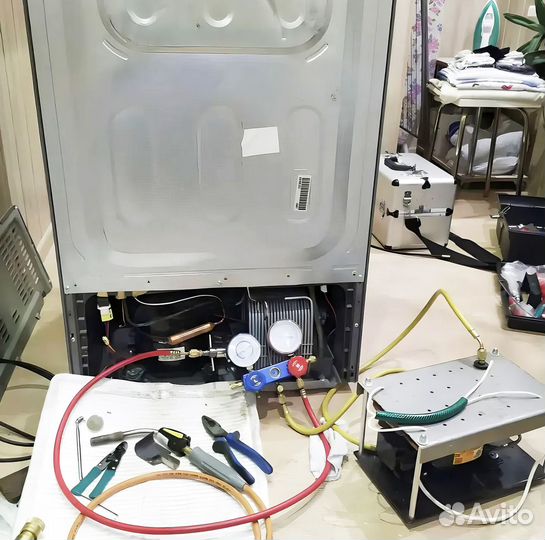 Ремонт стиральных машин и холодильников