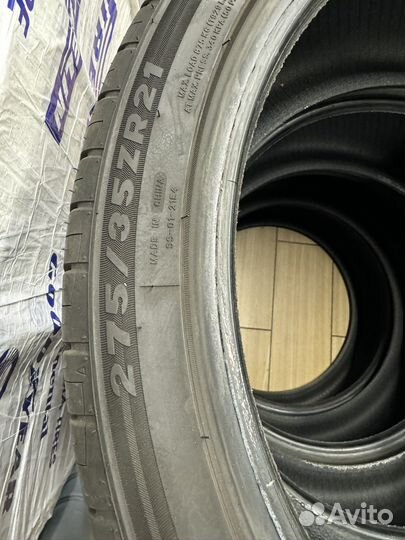 Armstrong Tru-Trac SU 275/35 R21 103Y