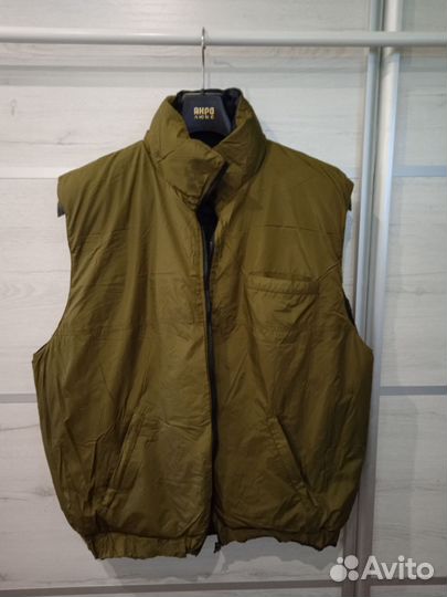 Жилетка пуховая мужская р 52