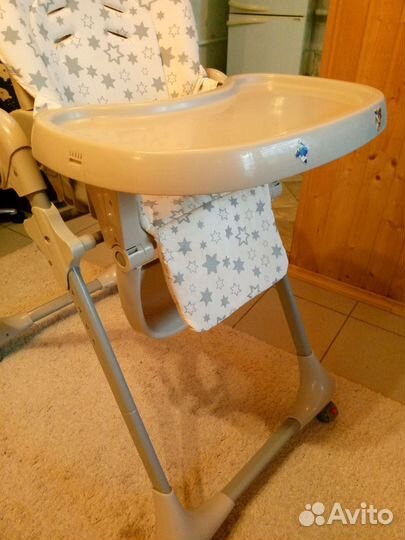 Стульчик для кормления