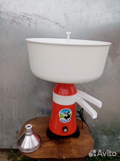 Сепаратор для молока Сибирь -120-пл-Р