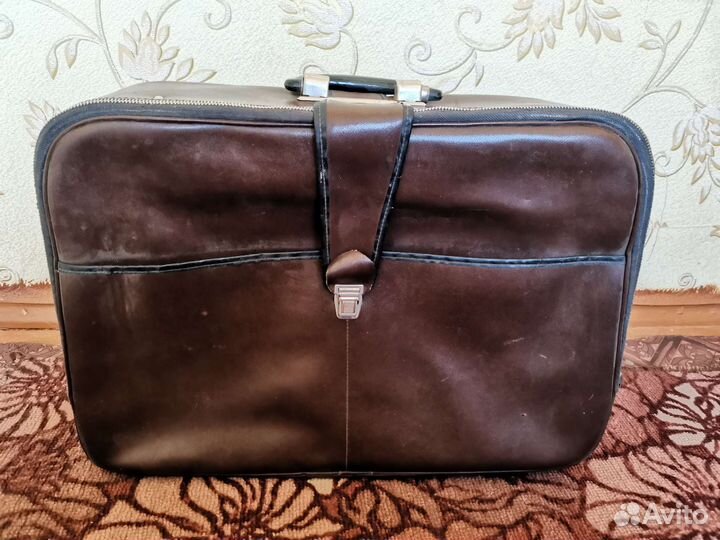 Кожаный чемодан СССР