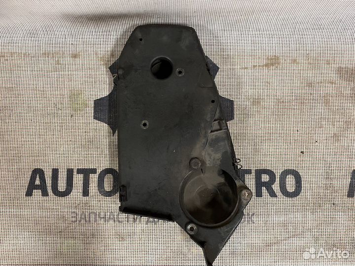 Кожух ремня грм Volkswagen Golf 3 030109123B