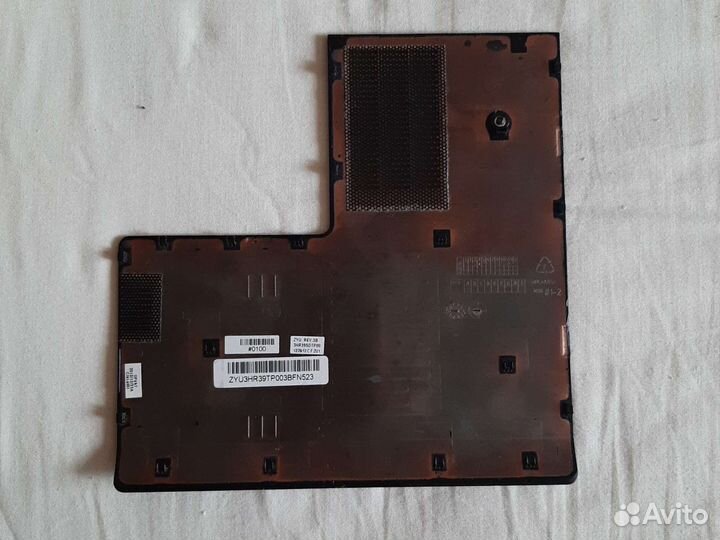 Крышка поддона ноутбука HP G7