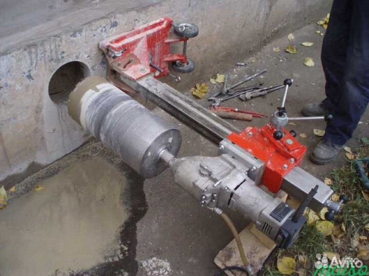 Аренда установки алмазного бурения