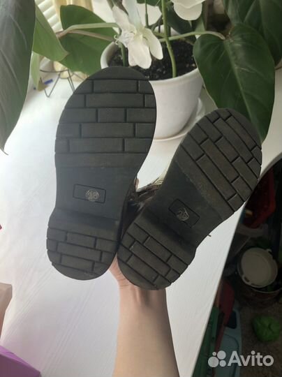 Ботинки на девочку 28 размер