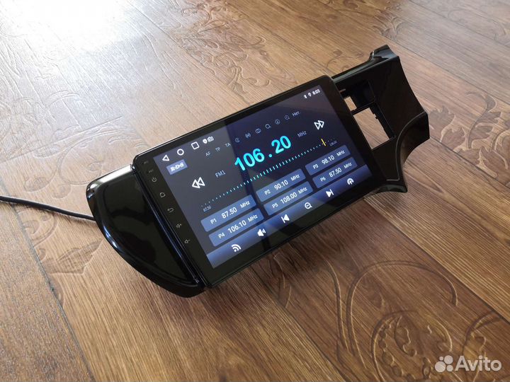 Магнитола 2 din android на Toyota Aqua