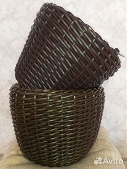 Кашпо из ротанга