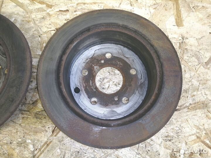 Тормозные диски задние пара Toyota Mark 2 GX100