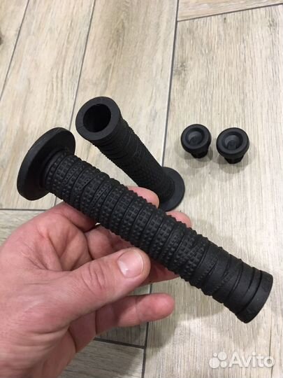 Грипсы ручки руля Eclat burns