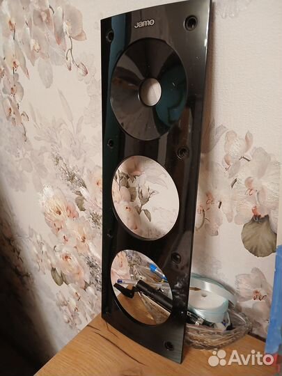 Передние панели