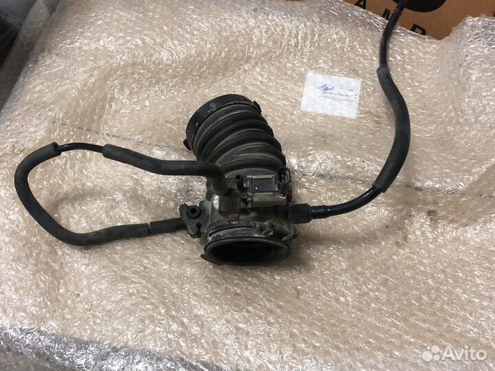 Патрубок воздушного фильтра mazda 6