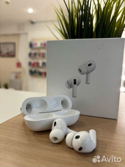 Apple AirPods Pro 2 - White