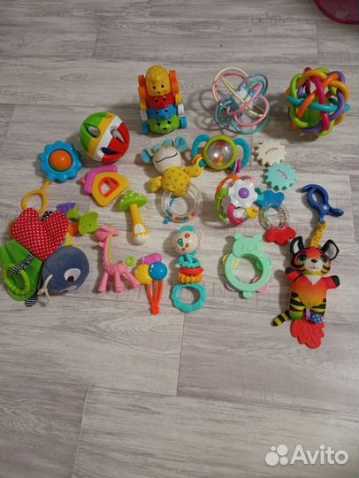 Пакет игрушек для малышей