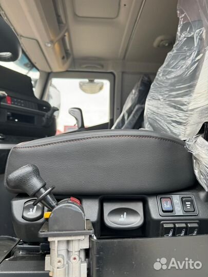 Автобетоносмеситель IVECO-Hongyan 6x4, 2024