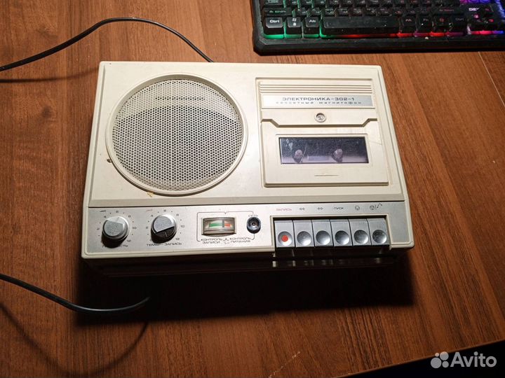 Магнитофон электроника 302 1