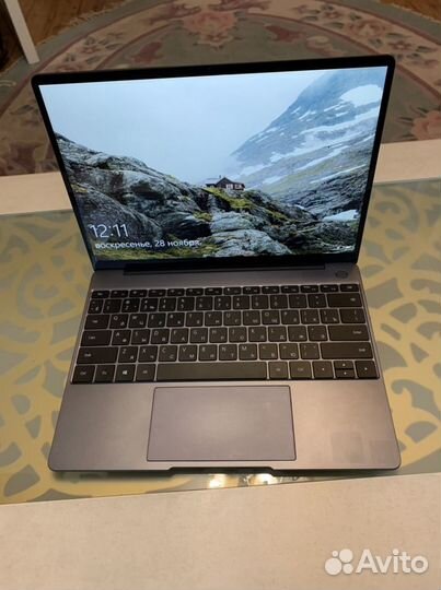 Huawei matebook 13