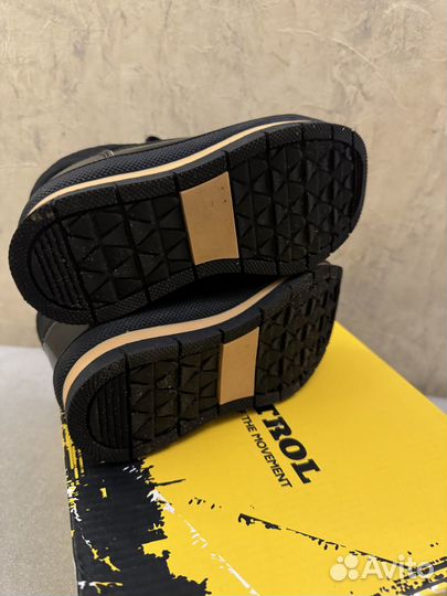 Ботинки детские 28 размер