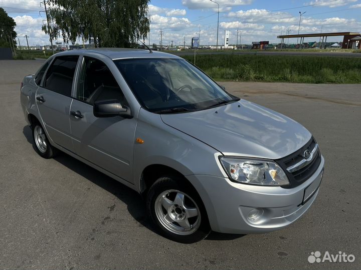 LADA Granta 1.6 МТ, 2013, 170 000 км