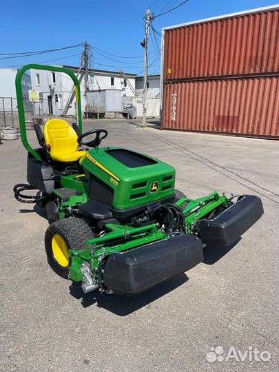 Трехсекционная барабанная косилка John Deere 2653B