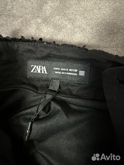 Шорты с пайетками Zara