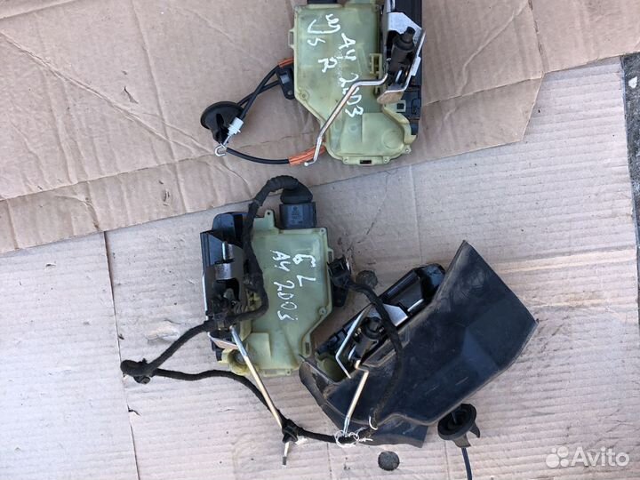 Замок механизм на дверь ауди а4 б6 B6