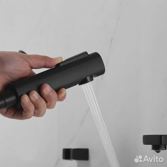 Смеситель для раковины с гигиеническим душем Shevanik S8271H, черный