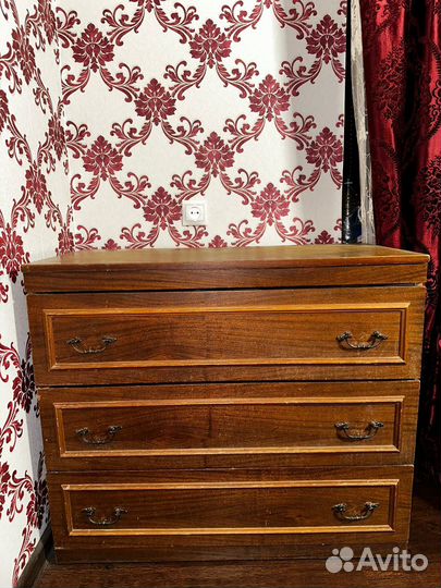 Комплект мебели из дерева