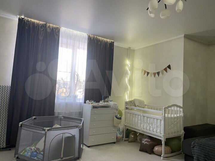 1-к. квартира, 37 м², 1/4 эт.