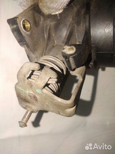 Дроссельная заслонка Ford Focus 1 DNW 2.0 2005