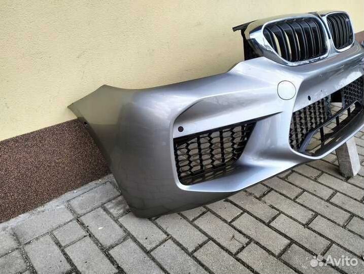 Передний бампер на BMW G30 G31