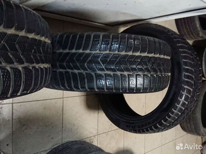 Pirelli P Zero II 225/45 R19 96V