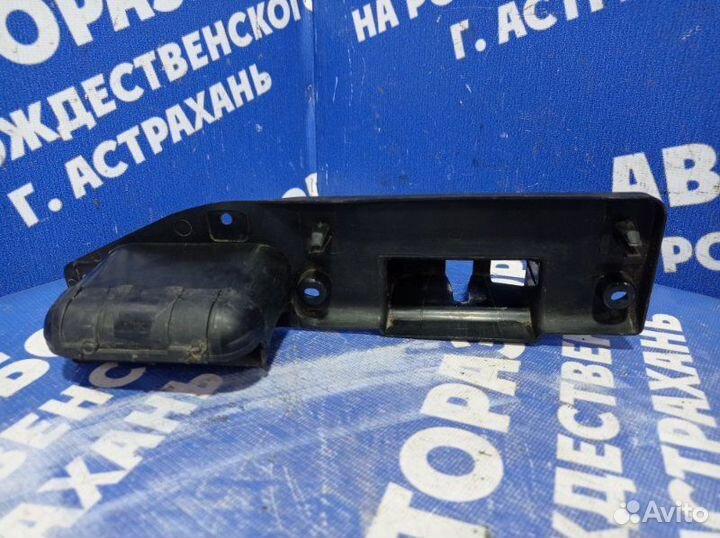 Накладка замка багажника Fiat Linea седан 198A4000