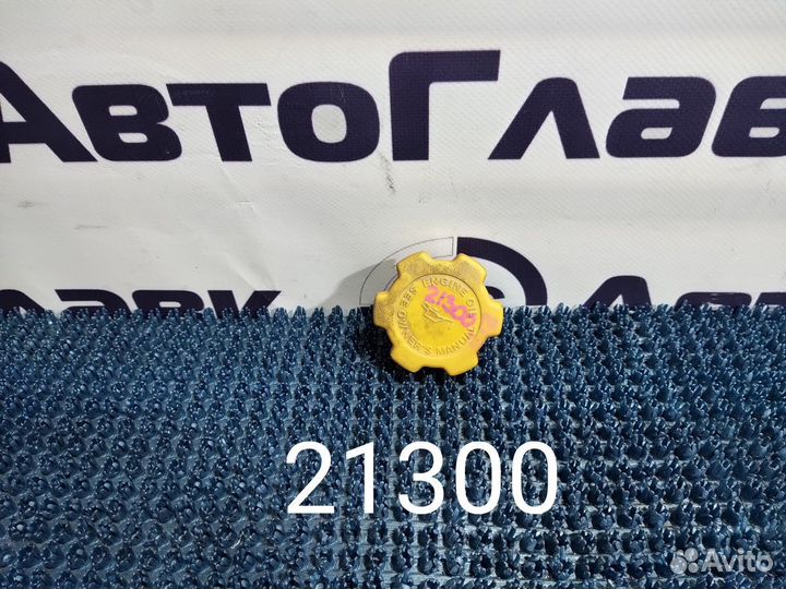 Крышка маслозаливной горловины Subaru Impreza