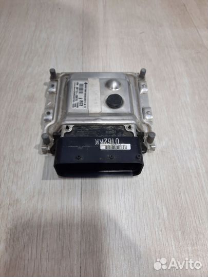 Блок управления двигателем эбу Мозги Hyundai solar