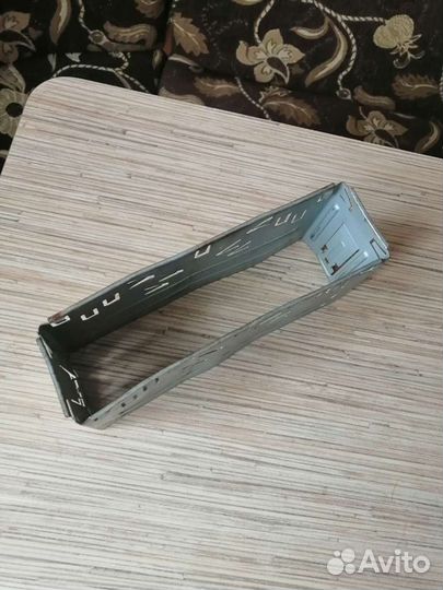 Шахта для автомагнитолы