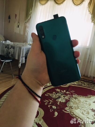 Телефон honor 9х