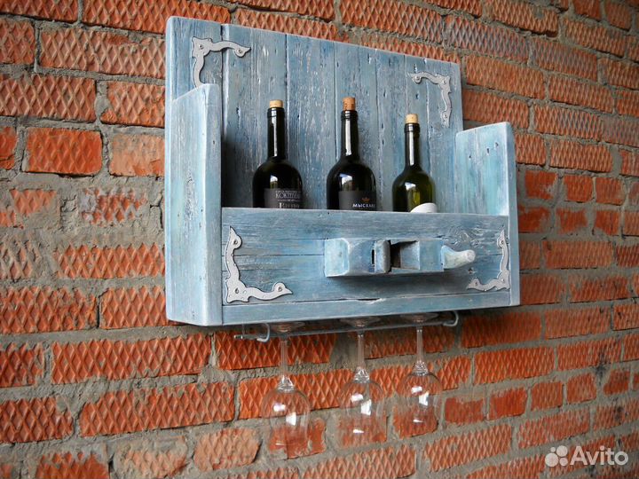 Навесная бутылочница с бокалодержателем