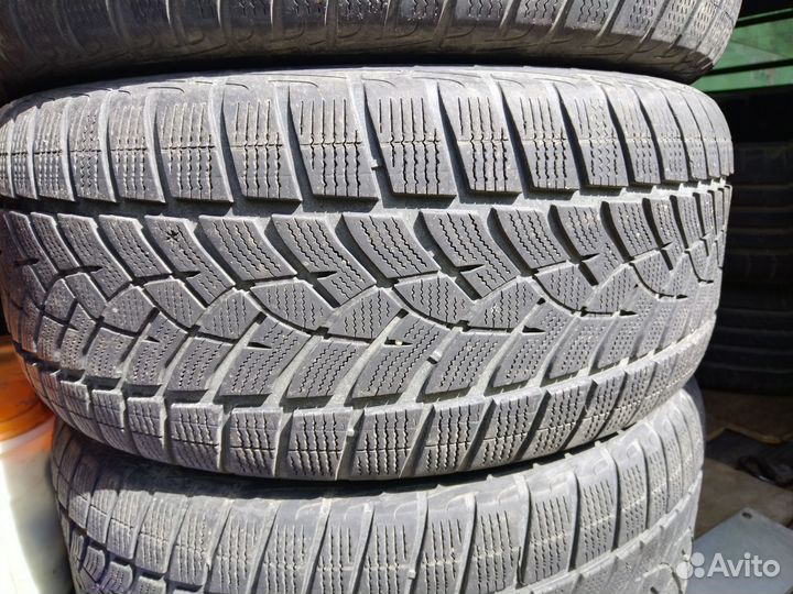 Goodyear UltraGrip Ice SUV 255/55 R18 109T