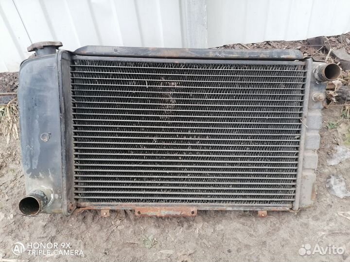 Радиатор на Волгу 3102