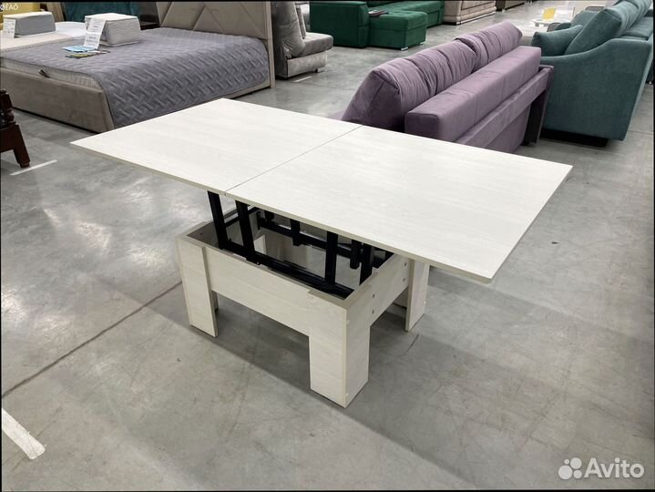 Кухонный стол