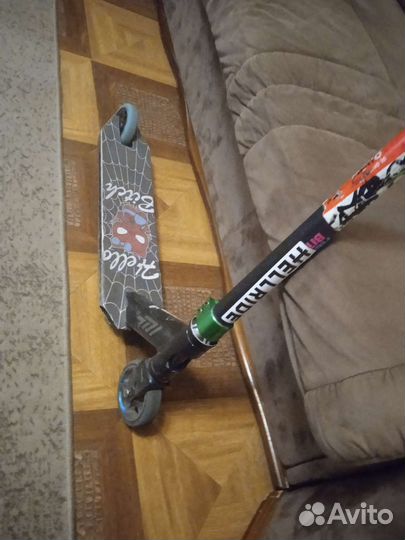 Трюковой самокат кастом парк