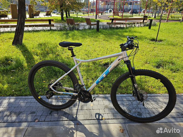 Велосипед GT Стальной