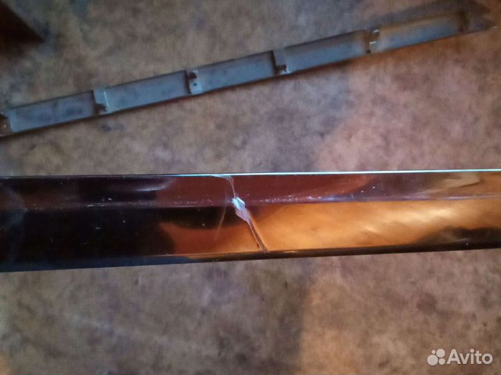 Молдинг заднего бампера Тойота Хайлендер с10-14г