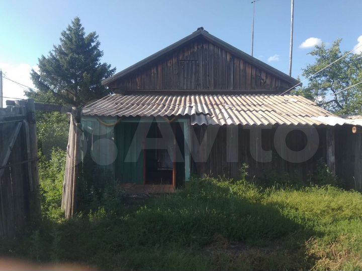 Дом 26,5 м² на участке 1 сот.