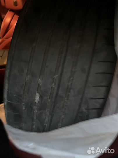 Dunlop SP Sport Maxx GT 275/35 R19